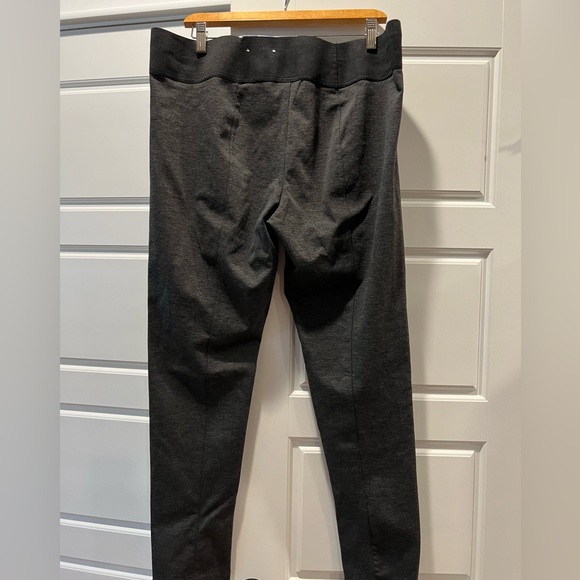 Simply Vera Vera Wang ponte pants. XL - Picture 3 of 5